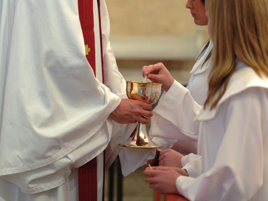 Sommarlovslediga skolbarn! I år blir det traditionell sommarkyrka för skolbarn som gått ut klass 1 5. Från den 18 juni till 21 juni. Vi träffas i Kyrkans Hus i Sjuntorp kl.10-15 de två första dagarna.