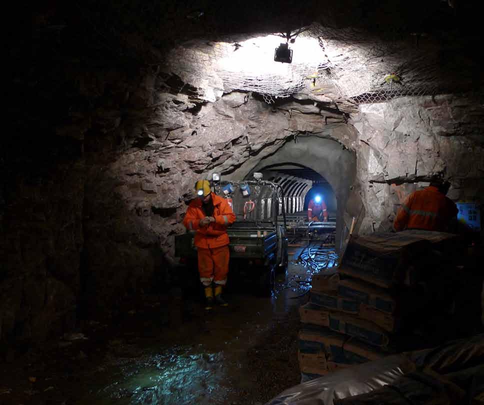 Reparation av huvudraset 2009 Innehåll 3 Gemensamt för hela Sydvatten 7 Vombverket under året 10 Fakta om Vombverket 12 Ringsjöverket under året 16 Fakta om
