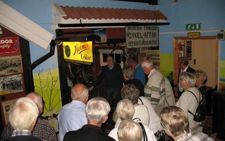 beskåda. Museet har skapats av Jan-Ove Boll med ett förflutet på Luxor och inom Expertkedjan.