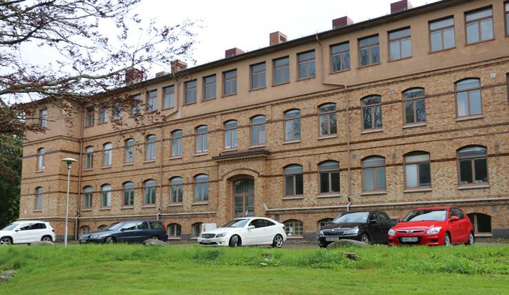 Skolhemmet Stretered, eller Skolan för andesvaga å Stretered som det då kallades, startade 1895 och vårdhemmet Sagåsen stod klart 1963 64.