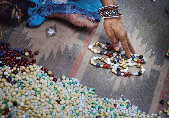 Fair trade = rättvisa löner, inget barnarbete, goda arbetsförhållanden, jämställdhet mellan män och kvinnor, handelsmöjligheter för marginaliserade producenter OBS!