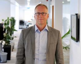 En utbildningsbransch under stor press påverkar Lernias resultat Mål* 218 jul-sep jul-sep 218 jan-sep jan-sep Rörelsens intäkter (mkr): 729 748 2 413 2 428 Rörelseresultat (mkr): -17 15-67 46