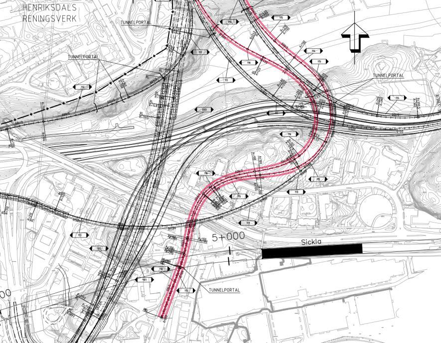 Figur 6.5 Trafikplats Värmdöleden, rampanslutning Sickla köpcenter med på- och avfarter mot Östlig Förbindelse norrut. Utsnitt från ritning O2-100T01A1 6.5.2 Anslutning till ytvägnätet Anslutning till gatunätet sker från norr mot Sickla Industriväg.