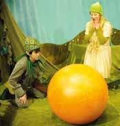 När: Söndag 10 september kl 15 Var: Sveasalongen Foto: Henrik Ringquist Vår version av Askungen Teater Imba En klassisk saga om
