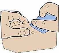 Om någon hjälper dig med injektionen kan han/hon också ge injektionen på baksidan av armarna, precis nedanför axeln. Byt injektionsställe för varje injektion.