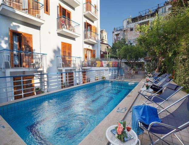 Hotell Hotel Club Sorrento *** Via Cappuccini, 14 80065 Sant Agnello Ett