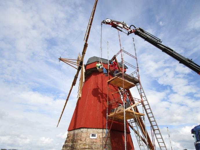 Första helgen i augusti deltog hembygdsföreningen i Maskinträffen på Hogarhamnen.