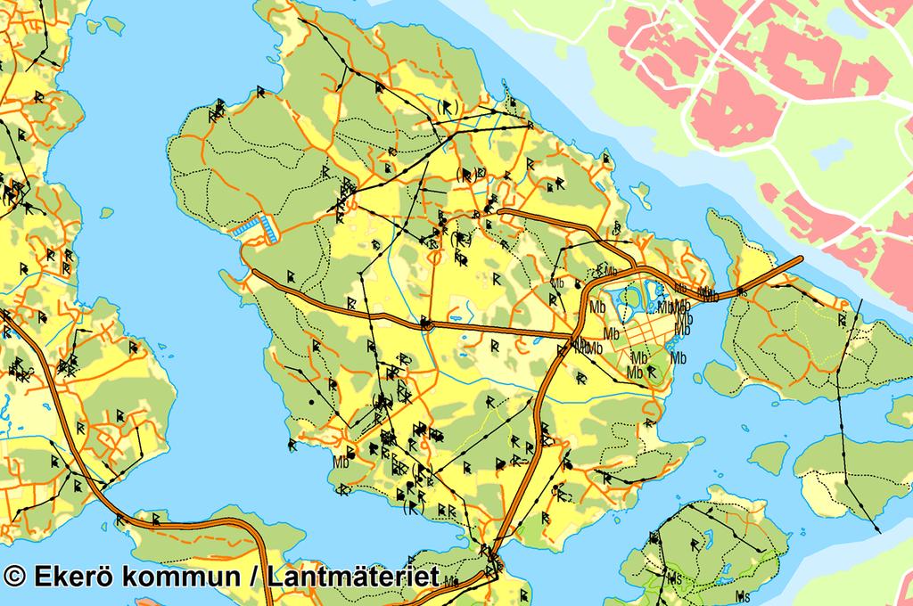 3(7) att området ingår i helhetsmiljön 16 Lovö. Se vidare på sidan 5 under bebyggelse och markanvändning.