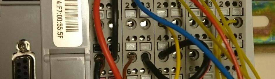 [7][8] ST-3424 ST-3424 är en analog input modul med 4 analoga ingångar.