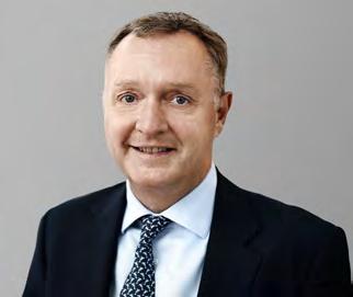 Uhrenholt Holding A/S och C.P. Dyvig & Co A/S. Vice ordförande i Brd. Klee A/S. Styrelseledamot i WEPA Industrieholding SE. Utbildning: B.Sc. Economics and Business Administration.