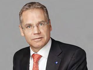 Koncernledningen har fördelat ansvaret inbördes vad gäller koncernens affärs styrning och har normalt protokollförda möten varje vecka.