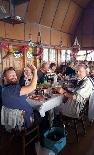 Arbetsdagen på Skansholmen samlade många deltagare och klubbmästeriet