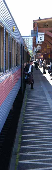 REGIONAL SYSTEMANALYS VÄRMLAND 2017 ARBETSPENDLING Lokal och regional arbetspendling sker främst till Karlstad som länets centralort.