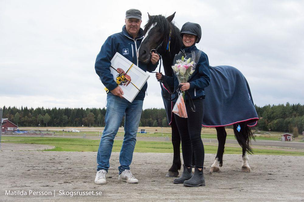 1 Tekno Eld Kriteriet 2017 Best in Show 2016, Tekno Eld 14-0031 UNGHÄSTUTSTÄLLNING 1: OCH 2:ÅRIGA KALLBLOD Hagmyren