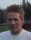 Rickard Poltan, firade sin sextonårsdag på bästa sätt, och blev stor matchhjälte när B- laget vann i Holsby Kalle Gustafsson blev segerskytt genom sitt snygga 2-1 mål HGIFs B-lag var ordentligt illa