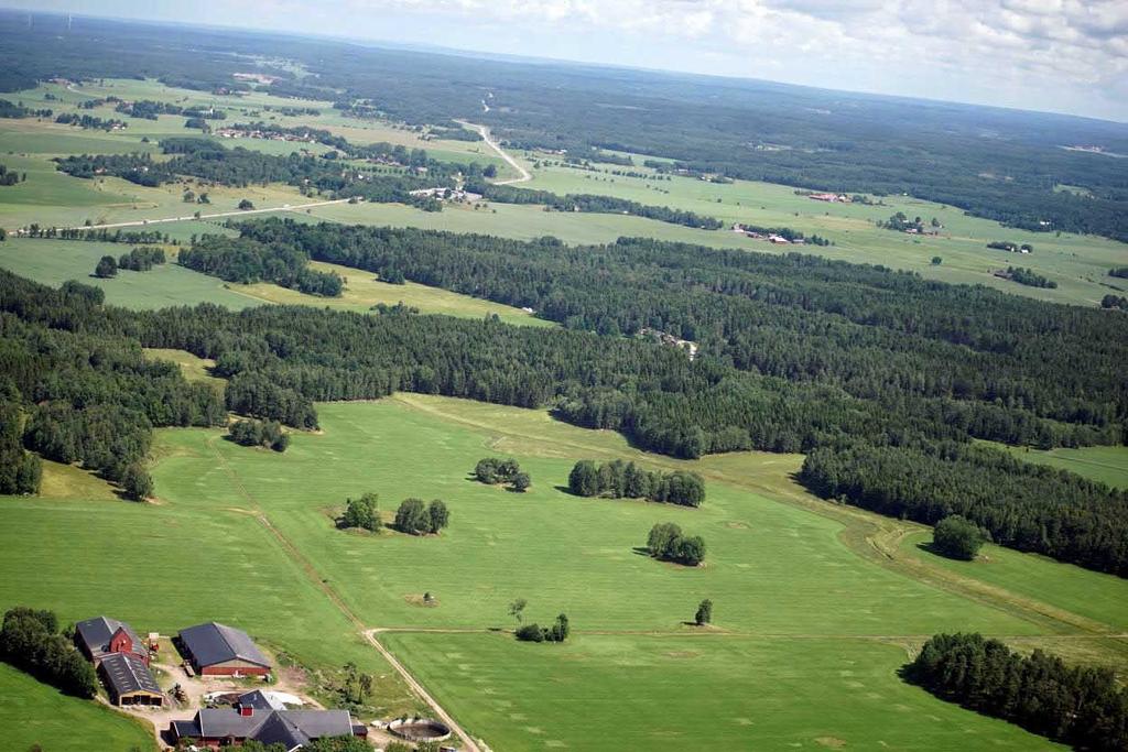 För det fortsatta arbetet är det viktigt att beakta följande: Slöbergsvägen bör i största möjliga utsträckning behållas i nuvarande sträckning för att bibehålla landskapliga och kulturhistoriska