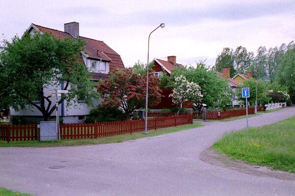 syssloman i samfällighetsföreningar och han hade omfattande kunskaper inom fastighetsområdet. Dalekarlsgatan 1956 Dalekarlsgatan är belägen i Kälarvet.