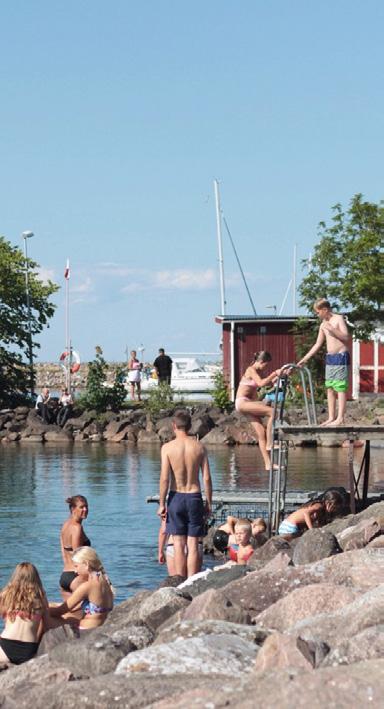 Verksamheten Grönklittsgruppen har totalt tolv olika anläggningar inom två huvudsakliga verksamhetsområden: camping och skidåkning.