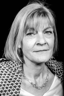 CURRICULUM VITAE MARIA KUIPER JAN 2018 BEFATTNING Byggnadsingenjör ANSTÄLLD VID a sidan arkitektkontor ab 2009 FÖDD ÅR 1963 KONTAKT 018 64 05 94 076 788 05 94 mk@a sidan.