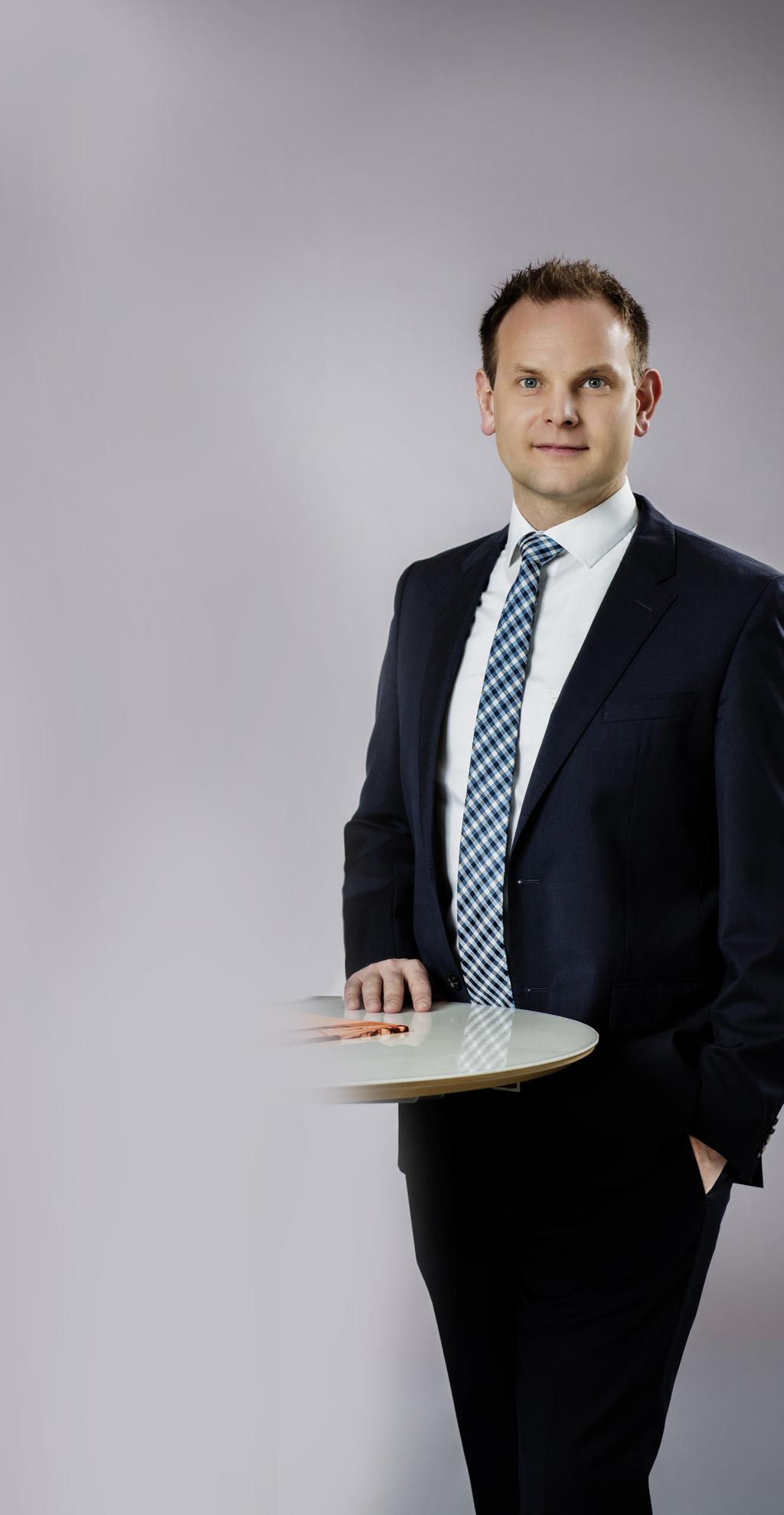 KOMMENTARER FRÅN VD AVSEVÄRD INTÄKTSÖKNING Vi stänger det andra kvartalet med en avsevärd intäktsökning, ett positivt rörelseresultat och en ansenlig tillväxt av orderingången.