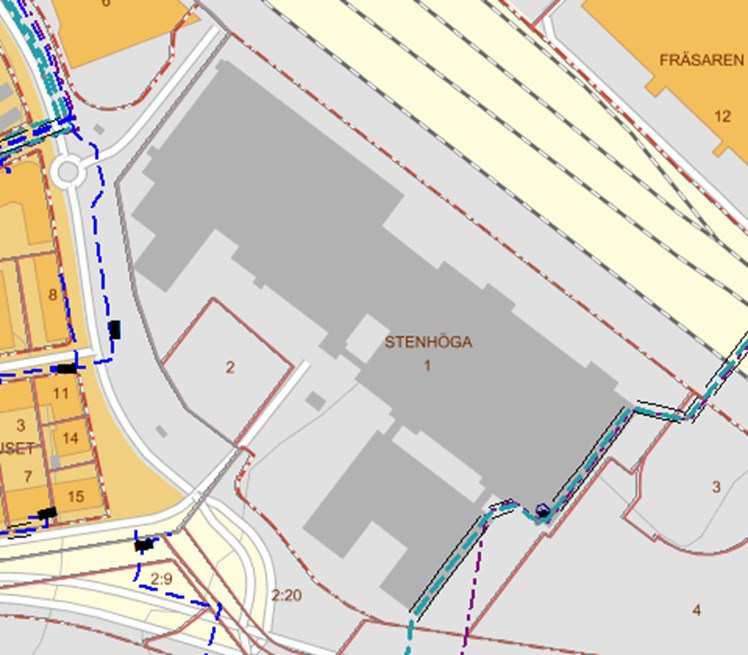 Vattenfall Eldistribution AB Vattenfall Eldistribution AB har elnätanläggningar, en 0,4 kv markledning (mörkblå streckad linje) och ett kabelskåp (svart rektangel), inom det område som avses på