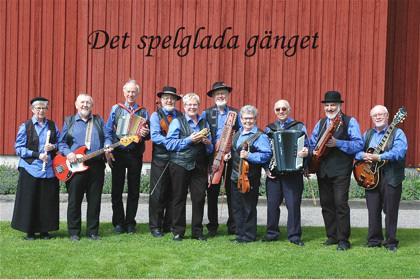 /Kjerstin KåJi Lindström Vid första onsdagssamkvämet nästa år som äger rum 13 januari kommer vi att kunna svänga våra lurviga och vid detta tillfälle kanske några stela ben till tonerna av musikanter