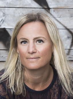 Anna Jansson Deckare som litteraturform Moderator: Annamari Thorell. Brott & straff vandring.