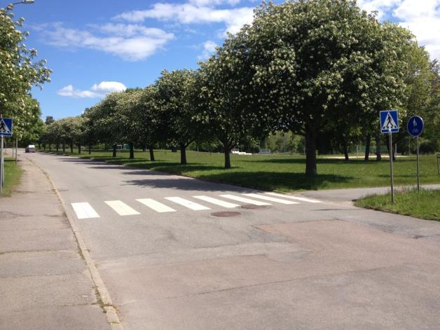 Prästgårdsliden Platsen har byggts om från ett övergångsställe till ett upphöjt övergångsställe, se