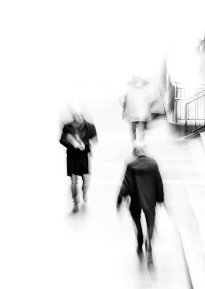 STRATEGI FÖRVÄRVSSTRATEGI Vi investerar i fastigheter med förbättringspotential, som vi som en kunnig och aktiv ägare kan utveckla till lönsamma fastigheter och intressanta platser.