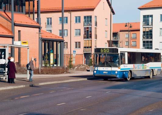 man beslutat att bygga Västmetron. I den fortsatta planeringen bör man fatta beslut om i vilken ordning de stora trafikinvesteringarna genomförs.