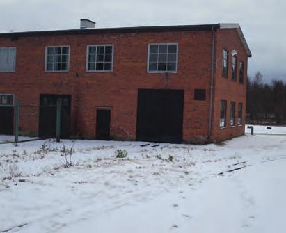 Bansträckningen Järnvägen ligger kvar i hela sin ursprungliga sträckning, med undantag av spåren inom brukområdet i Ohs, som revs under 1970-talet och det nyligen rivna omlastningsspåret vid Bors