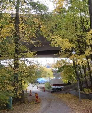 Tillsammans med den föreslagna dagvattenanläggningen bedöms att platsen i framtiden kommer att upplevas som mer
