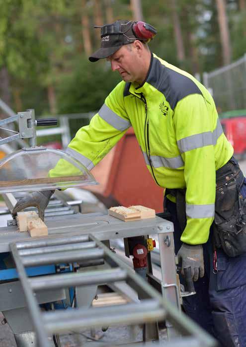 VI HJÄLPER DIG MED BLAND ANNAT: Om- och tillbyggnader av villor,