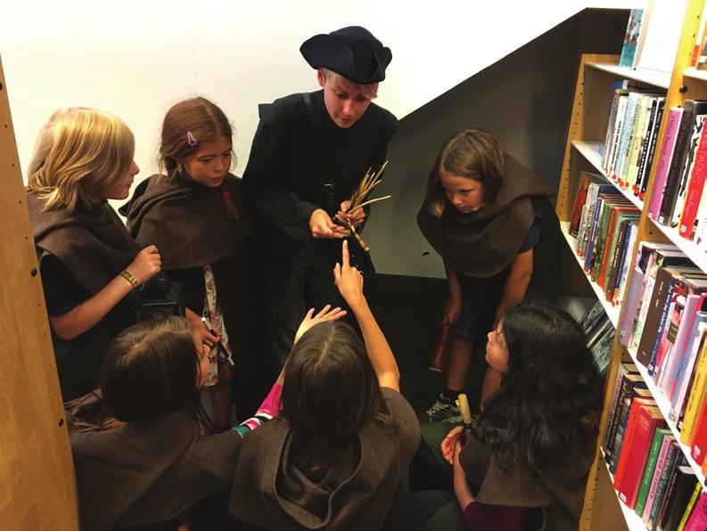 jullov Magikaos på biblioteket Harry Potter-inspirerat lajv på biblioteket Fick du aldrig din uggla från Hogwarts? Nu har du din chans att i två timmar få kliva in i en magisk värld.