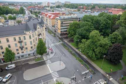 använda mark som kommunen äger För att få använda mark som kommunen äger, s.k. allmän platsmark, till försäljning, evenemang och liknande måste du i de flesta fall söka tillstånd hos polisen.