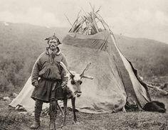 För länge sedan levde samer av att jaga vilda djur och av att fiska. Samerna jagade bland annat vilda renar som levde i Sápmi. De fångade också renar och gjorde dem tama.