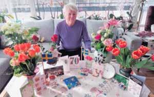 Varmt tack för blomsterchecken jag fick på min födelsedag! Birgitta Carlsson Tusen tack för presentkortet på min 70-årsdag. Det ska bli till några nya växter på vår balkong.