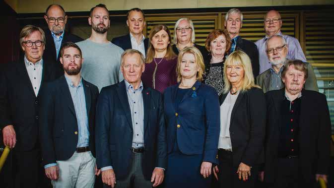 BOLAGSSTYRNING Övre vänster till höger: Endrick Schubert, Johan Svensson, Mathias Koppfeldt, Shadiye Heydari, Christina Backman, Viveca Bertelsen, Jan Jentzell och Thomas Gustavsson.
