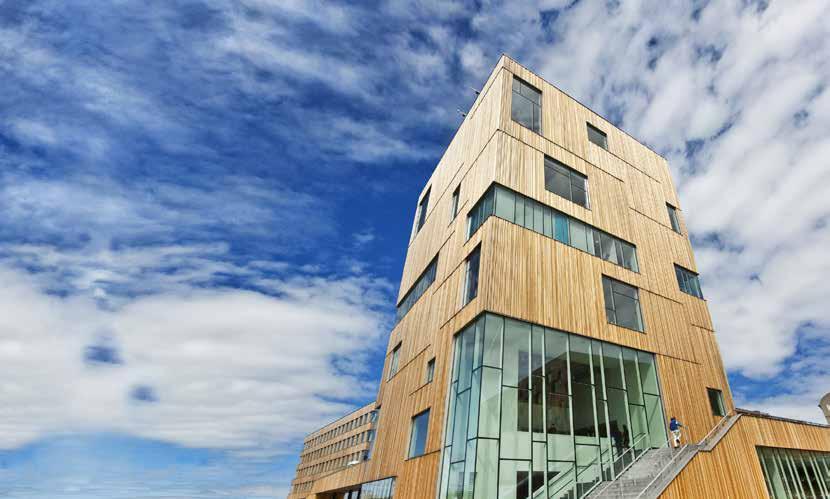 Trygg universitetsmiljö med Ethiris Umeå universitet sysselsätter 4 300 anställda och 34 000 studenter, fördelade över 47 institutioner och arbetsenheter.