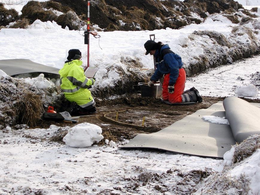 UV BERGSLAGEN, DOKUMENTATION AV FÄLTARBETSFASEN 2005:1 ARKEOLOGISKA FÖRUNDERSÖKNINGAR OCH UNDERSÖKNINGAR Bönderna vid Bäcklunda från stenålder