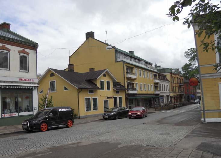2(10) Markägoförhållanden Fastigheten Södra Ljungkullen 6 ägs av PHJ Fastighets AB.