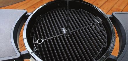 Den övre ventilen är tillverkad i kraftigt gjutjärn och gör det möjligt att kontrollera värmen inuti grillen genom att reglera luftflödet.