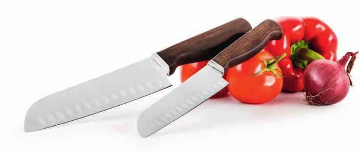 Dessa knivar har non-stick behandling och räfflade blad för att