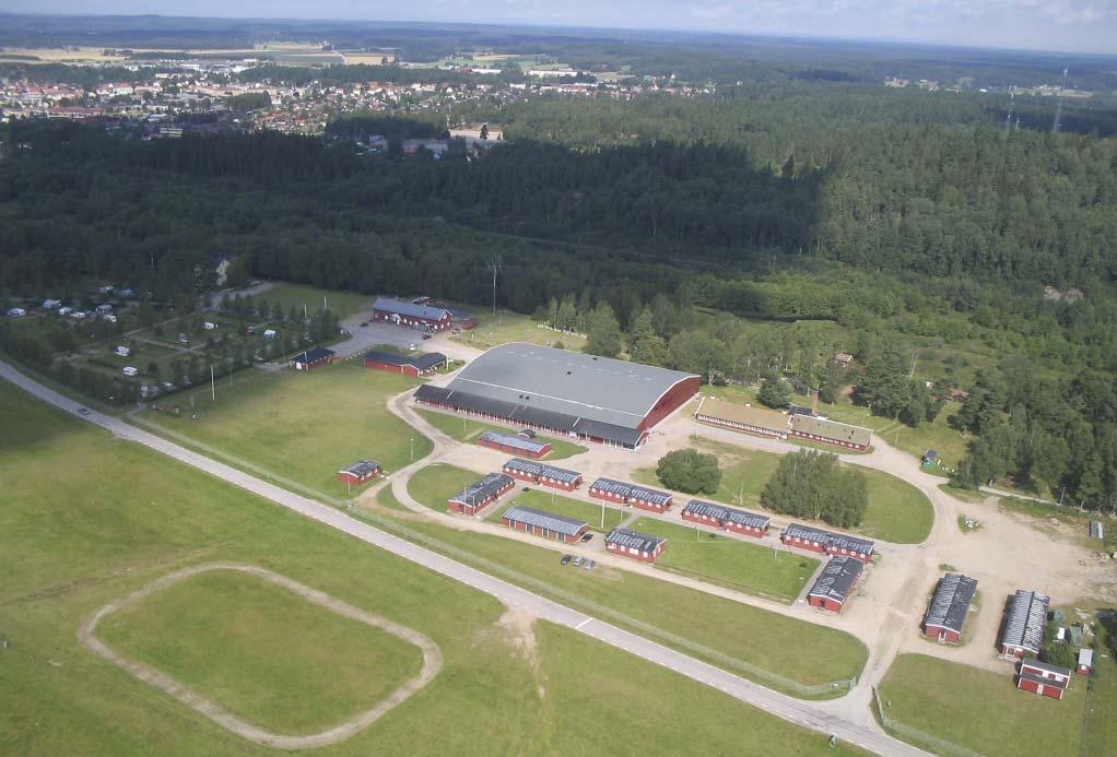 VUSHF SM3AKW FOTBOLL SK4AO/P Körde QRP idag med 10 W ut med FT817, ett halvtrasigt PA och 13 el. Det blev en skön kväll till solen sjönk mot horisonten, då packade vi ihop.