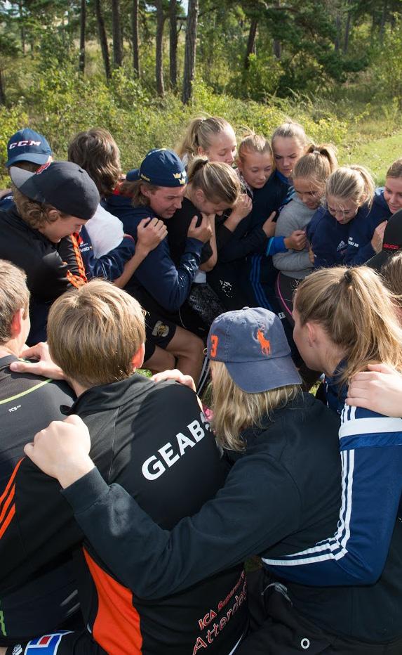 Idrott och förening: Spelat innebandy i Endre IF, har för närvarande ingen klubb eftersom jag flyttat till Karlskrona och där fanns det inget lag som var aktivt för tillfället.