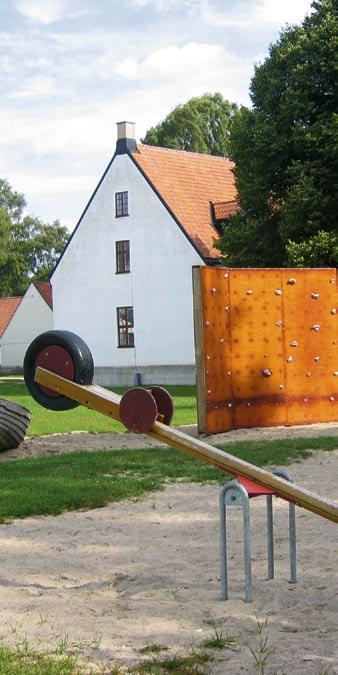 Personal, ekonomi, uppföljning mm Förändringar som påverkar skolan! Det är och har varit stora förändringar inom förskolan och skolan de senaste 10-15 åren.