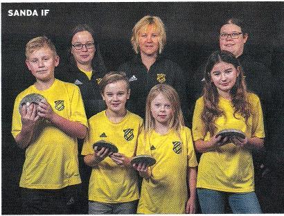 föreningar. Hon tröstar, berömmer och finns till hands för vuxna som barn.