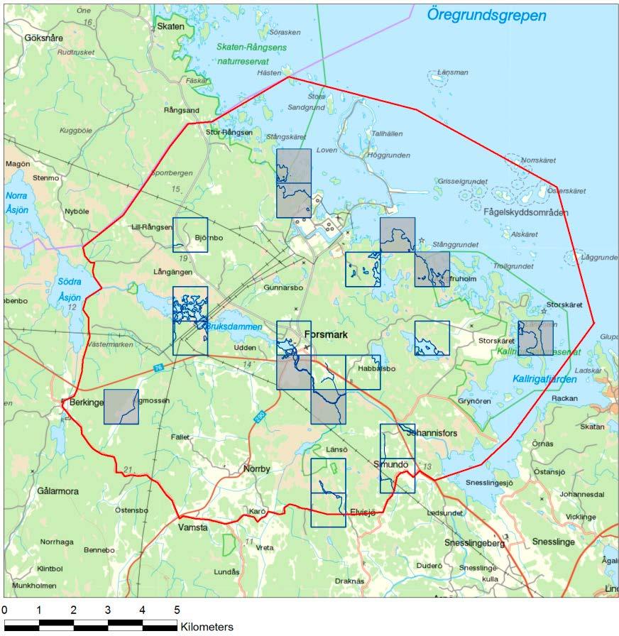 3 Snöspårning längs linjer 3.1 Metodbeskrivning För ändamålet har området runt Forsmark delats in i rutor om en kvadratkilometer.