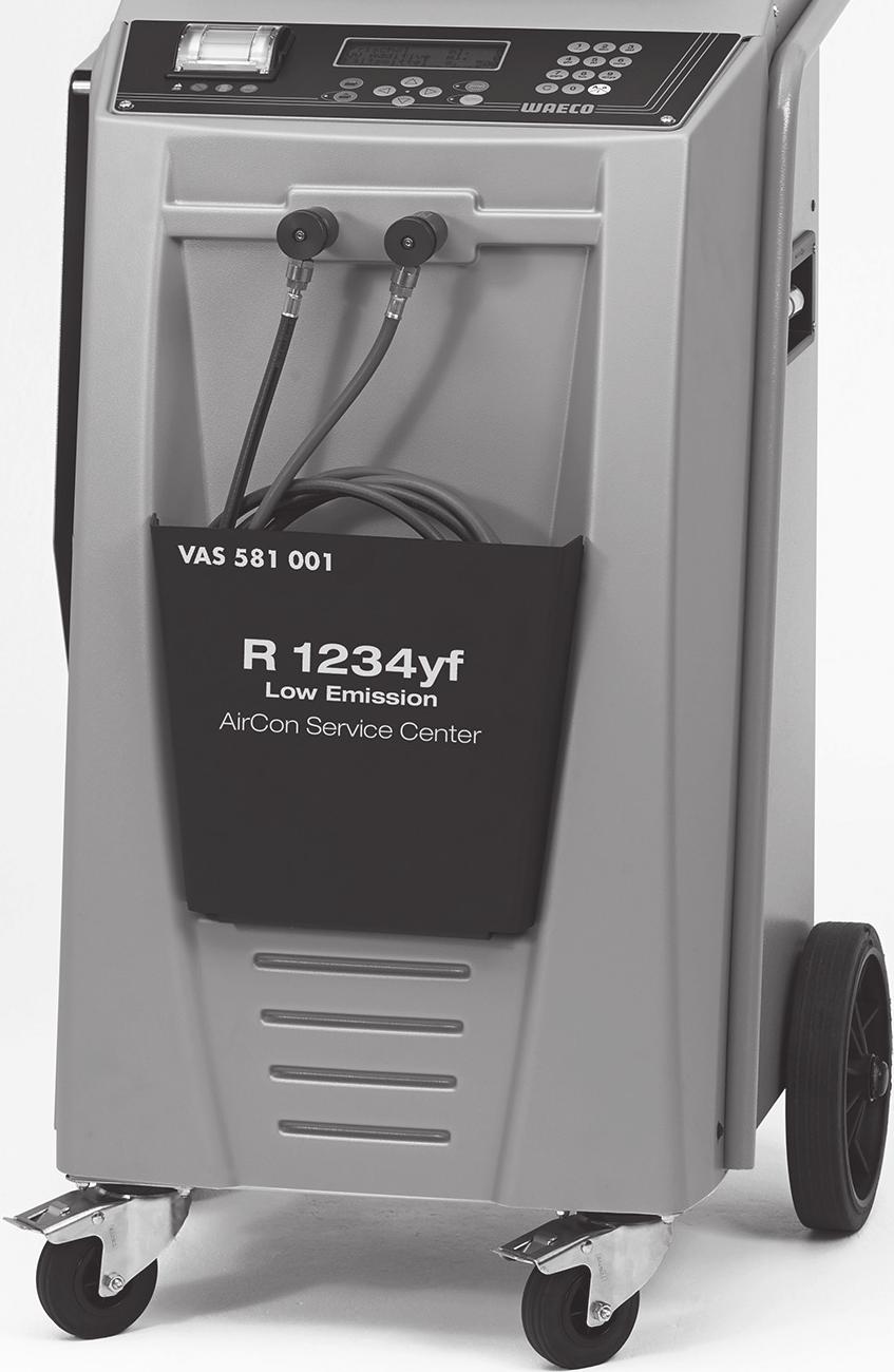 VAS 581 001 Servicearbeten 9.6 Byta vakuumpumpsolja! VARNING! Stäng av A/CServiceCenter och dra ut stickkontakten innan höljet öppnas. 1.