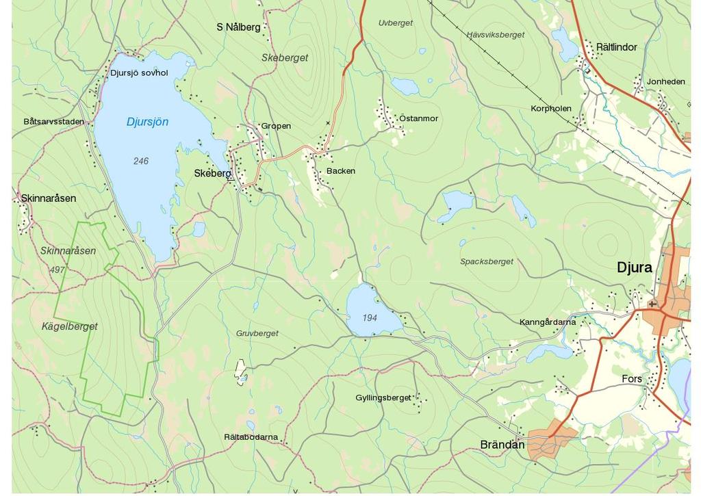 Figur 97. Djursjöns kraftverk ligger i utloppet till Djursjön. Skebergsån rinner mellan Djursjön och Gyllingen, i vars utlopp Gyllingdammen finns.